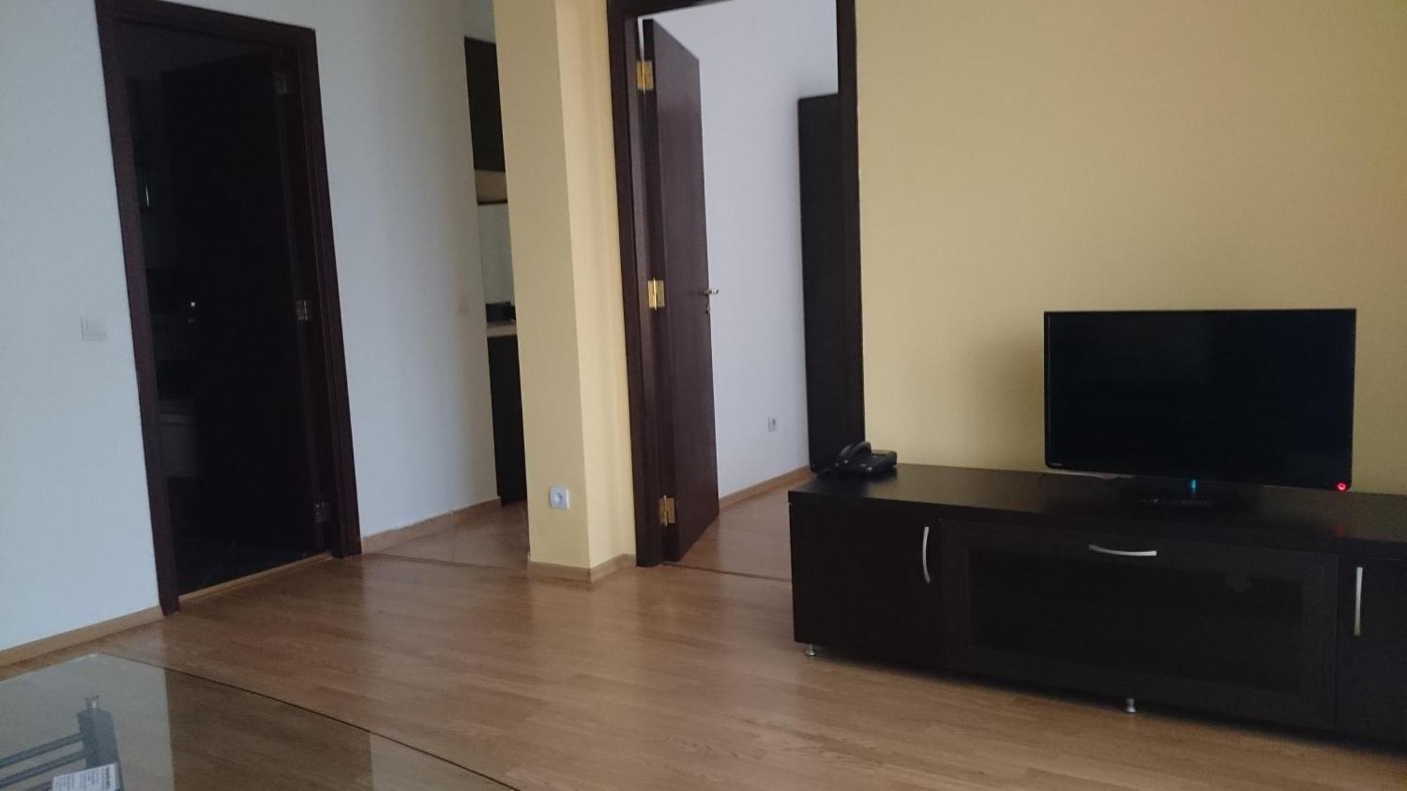 Apartment Tes Flora