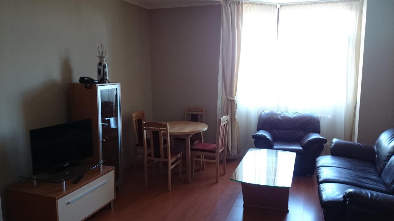 Tes Flora Apartment *