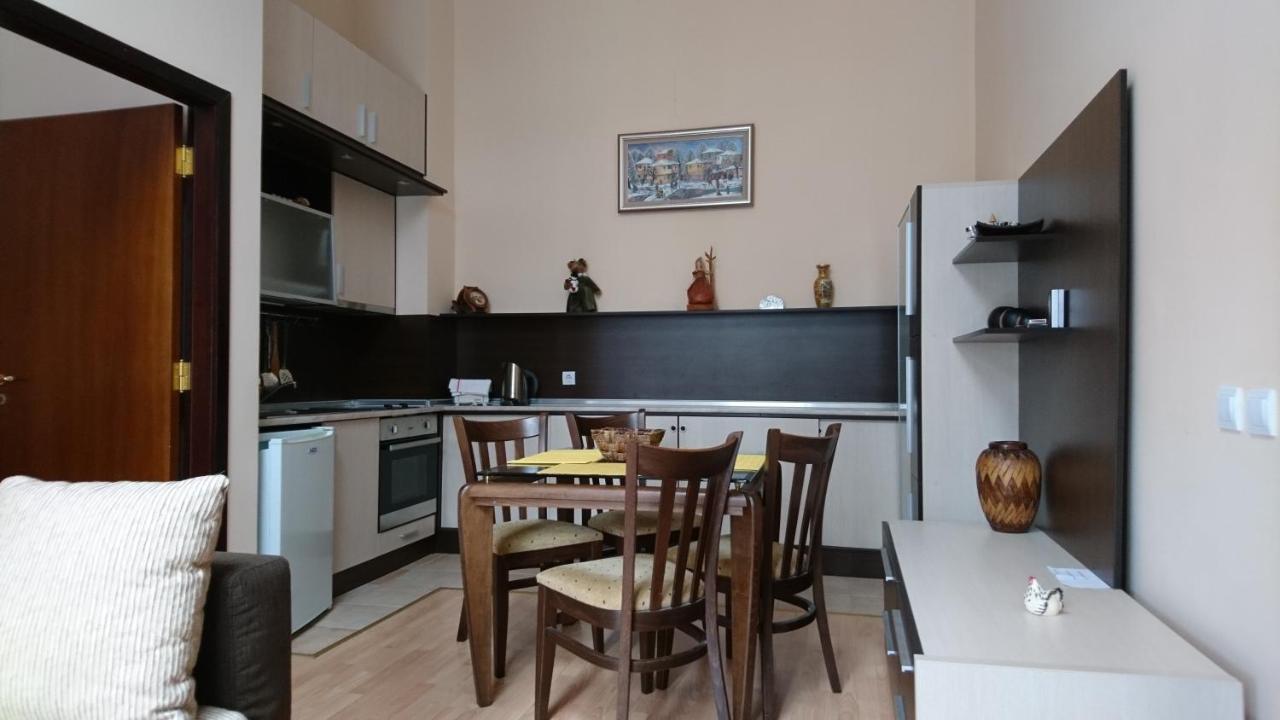 Tes Flora Apartment Borovets